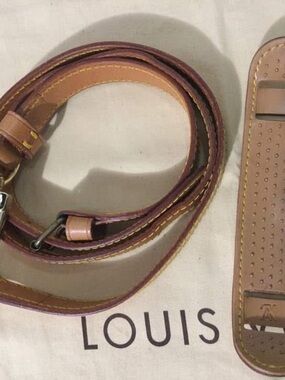 Louis Vuitton Leather Bandolier Shoulder Strap